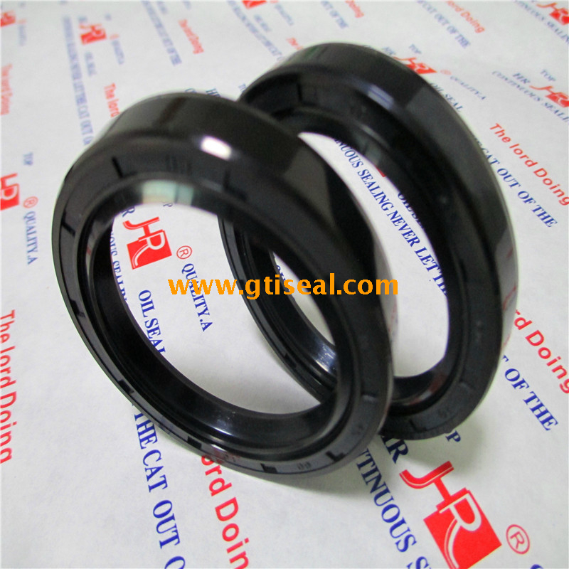 TC type oil seal